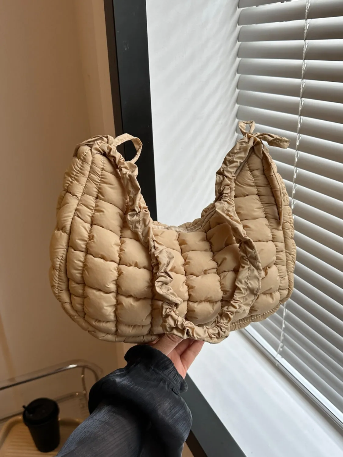 Bubble Texture Ruched Strap Quilted Shoulder Bag