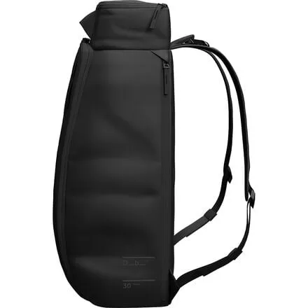 Hugger backpack 30l. Db, Black Out color