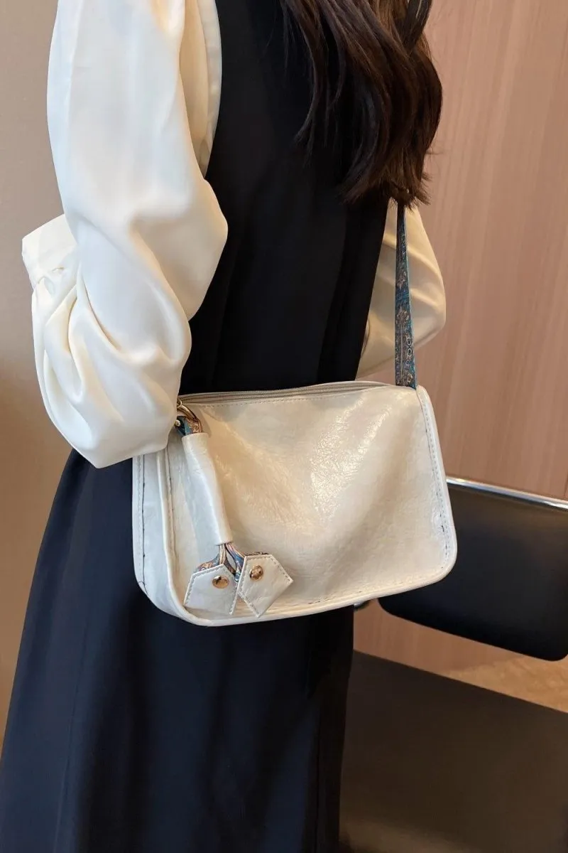 Jasmine Adored Leather Shoulder Bag