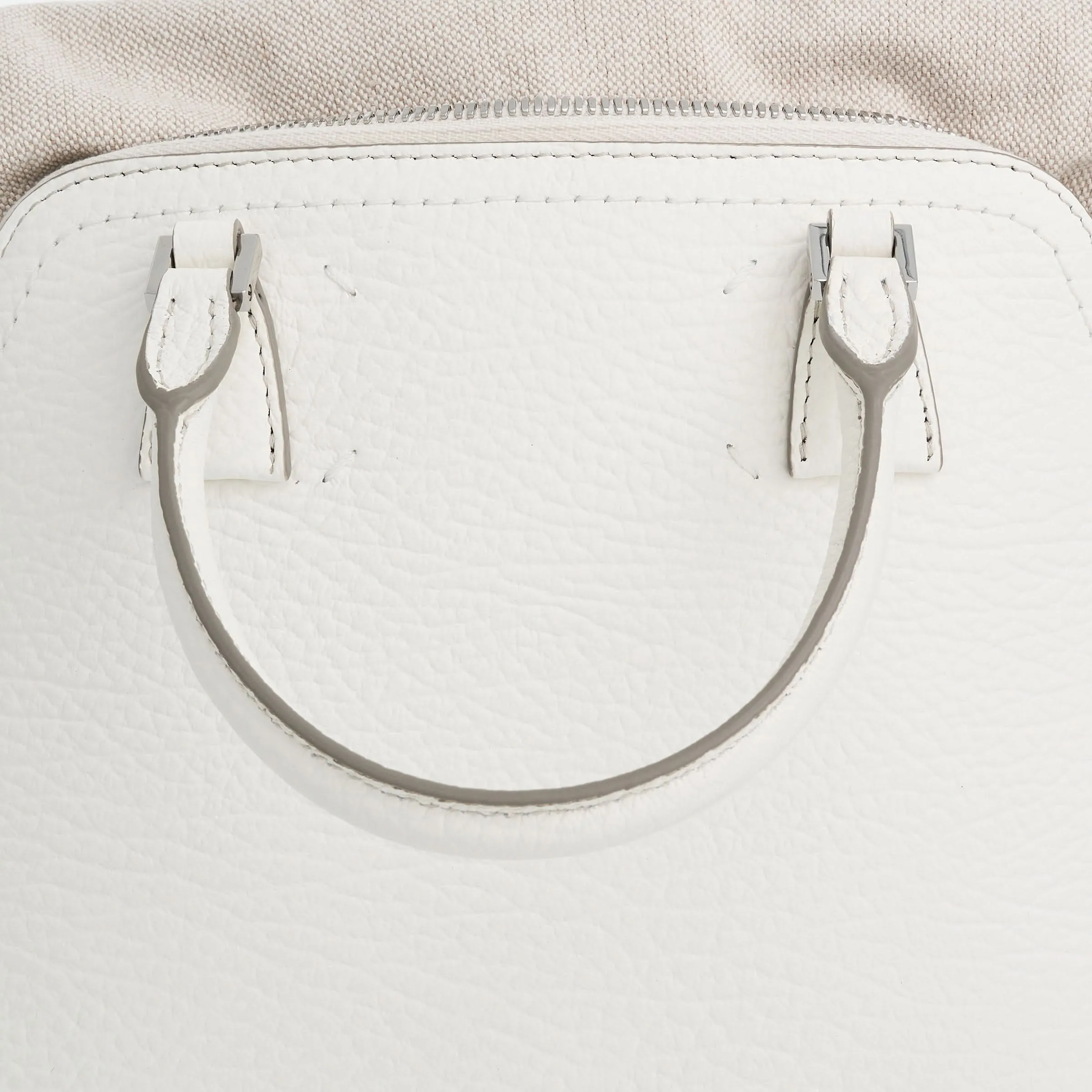 Mini 5AC Bag in White