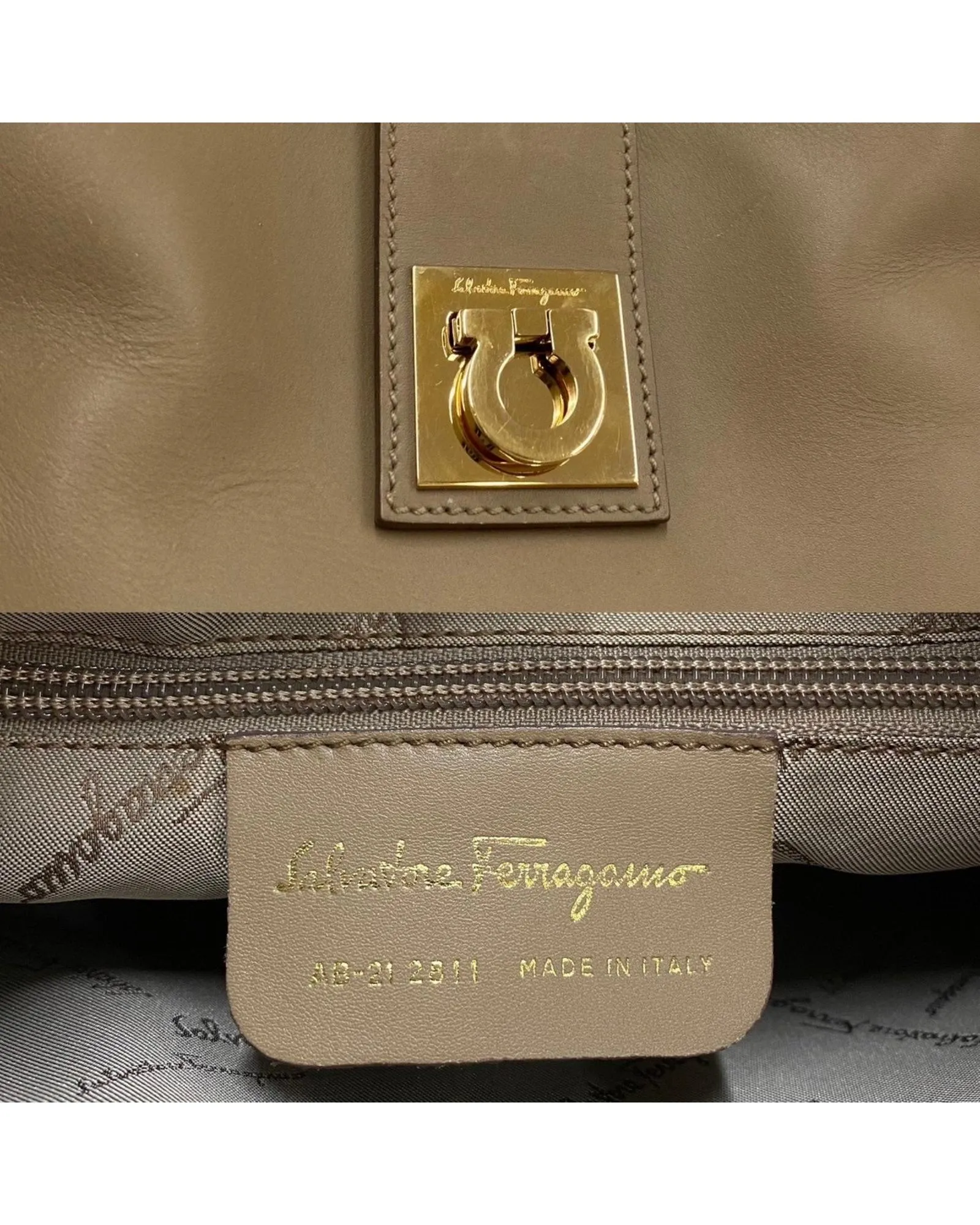 Salvatore Ferragamo Sofia Leather Shoulder Bag Beige