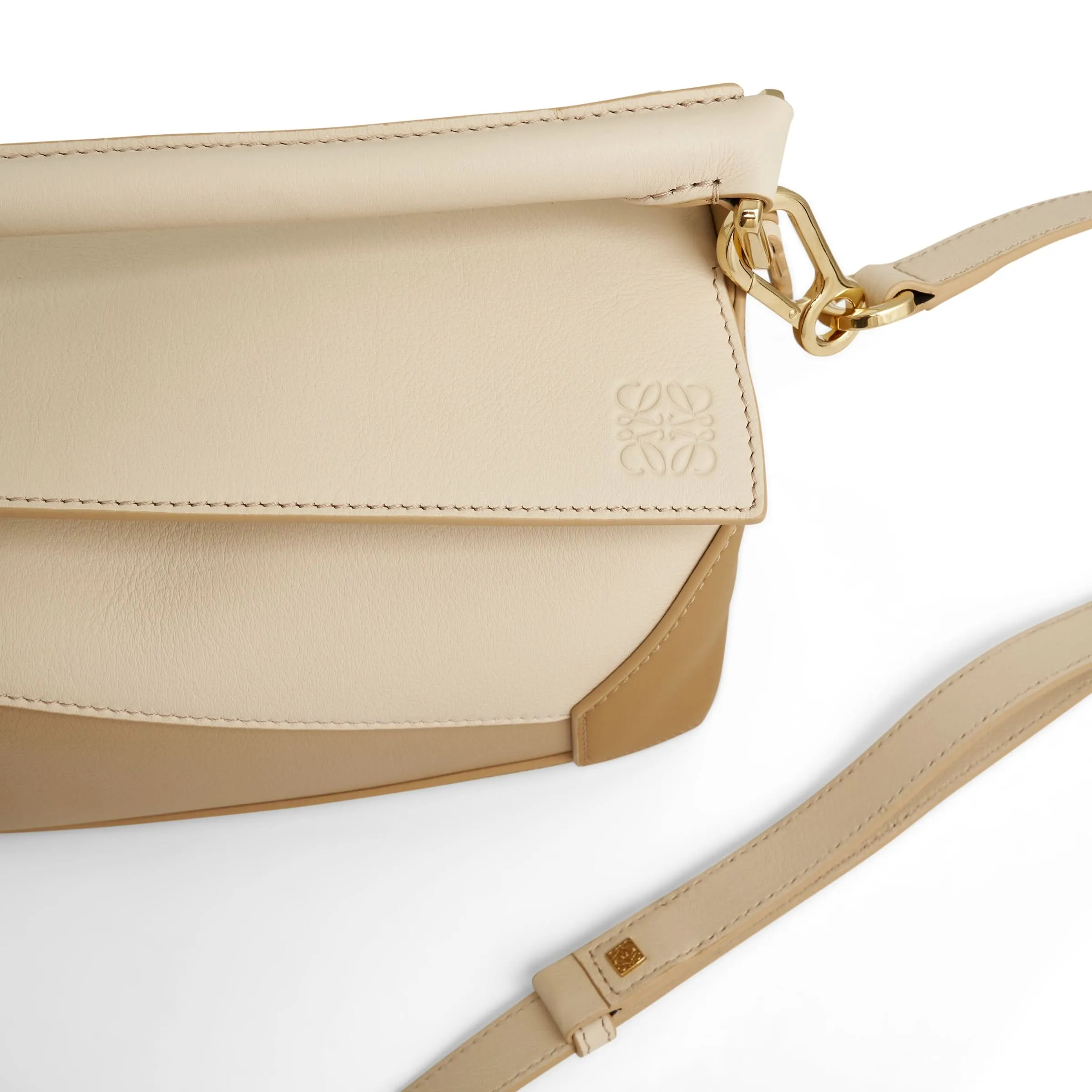 Small Puzzle Edge Bag in Nappa Calfskin in Angora/Beige