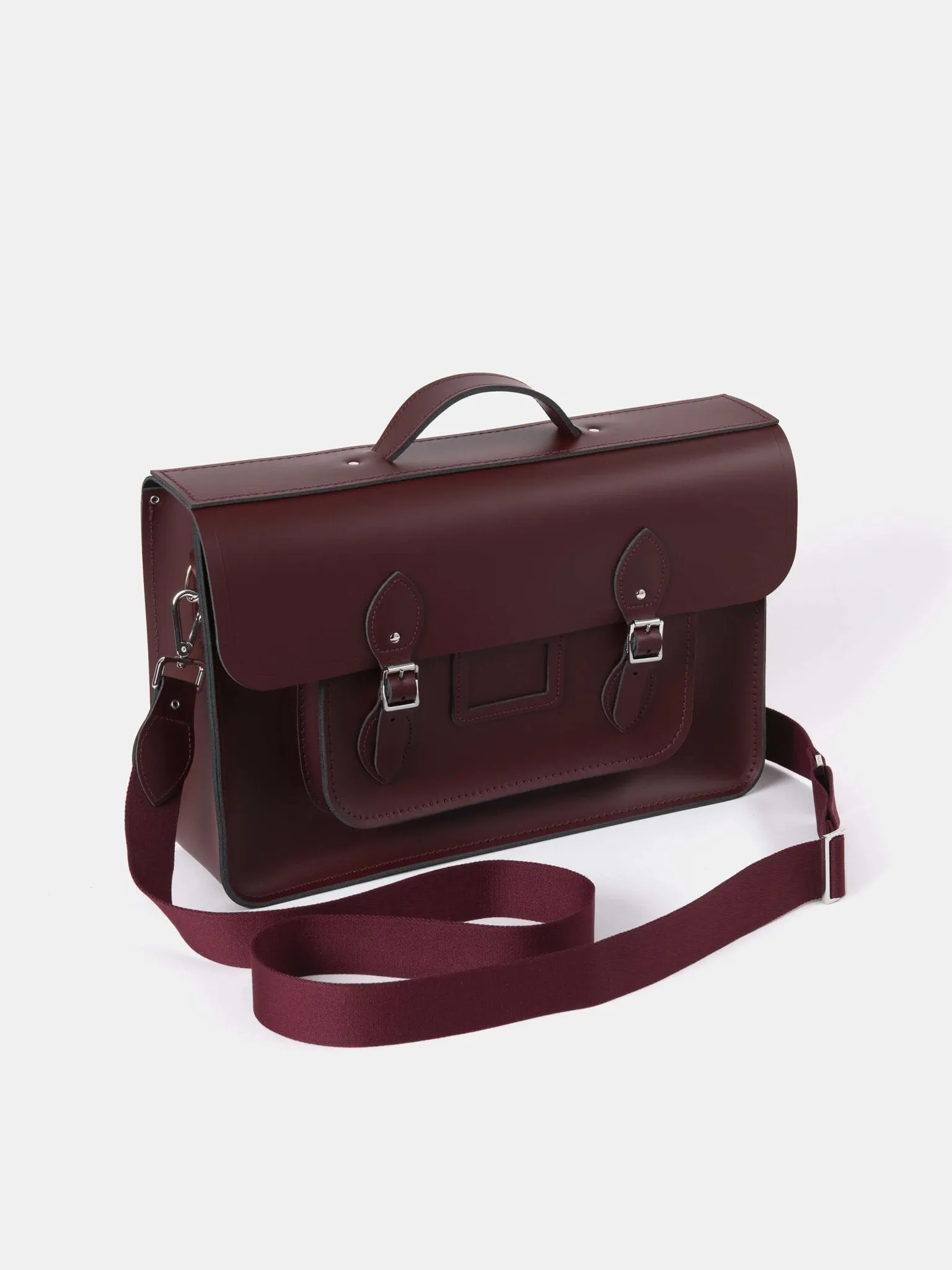 The 16.5 Inch Batchel - Oxblood with Webbing Strap